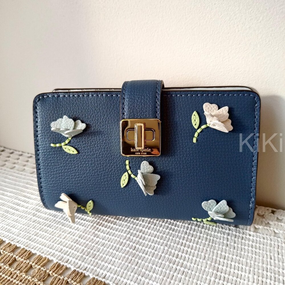 Kate Spade Phoebe Floral Applique Turnlock Medium Wallet KK250 - Picture 3 of 8